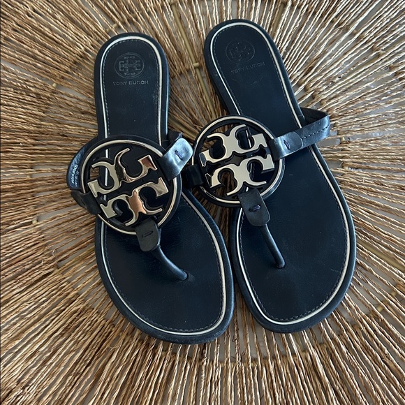 Tory Burch Navy Sandals with Logo Accent - Picture 1 of 3